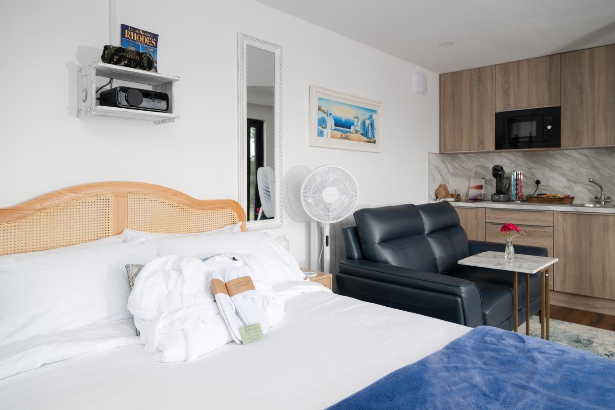 Lakescape - Waterfront Self- Catering Cabins Enniskillen Esterno foto