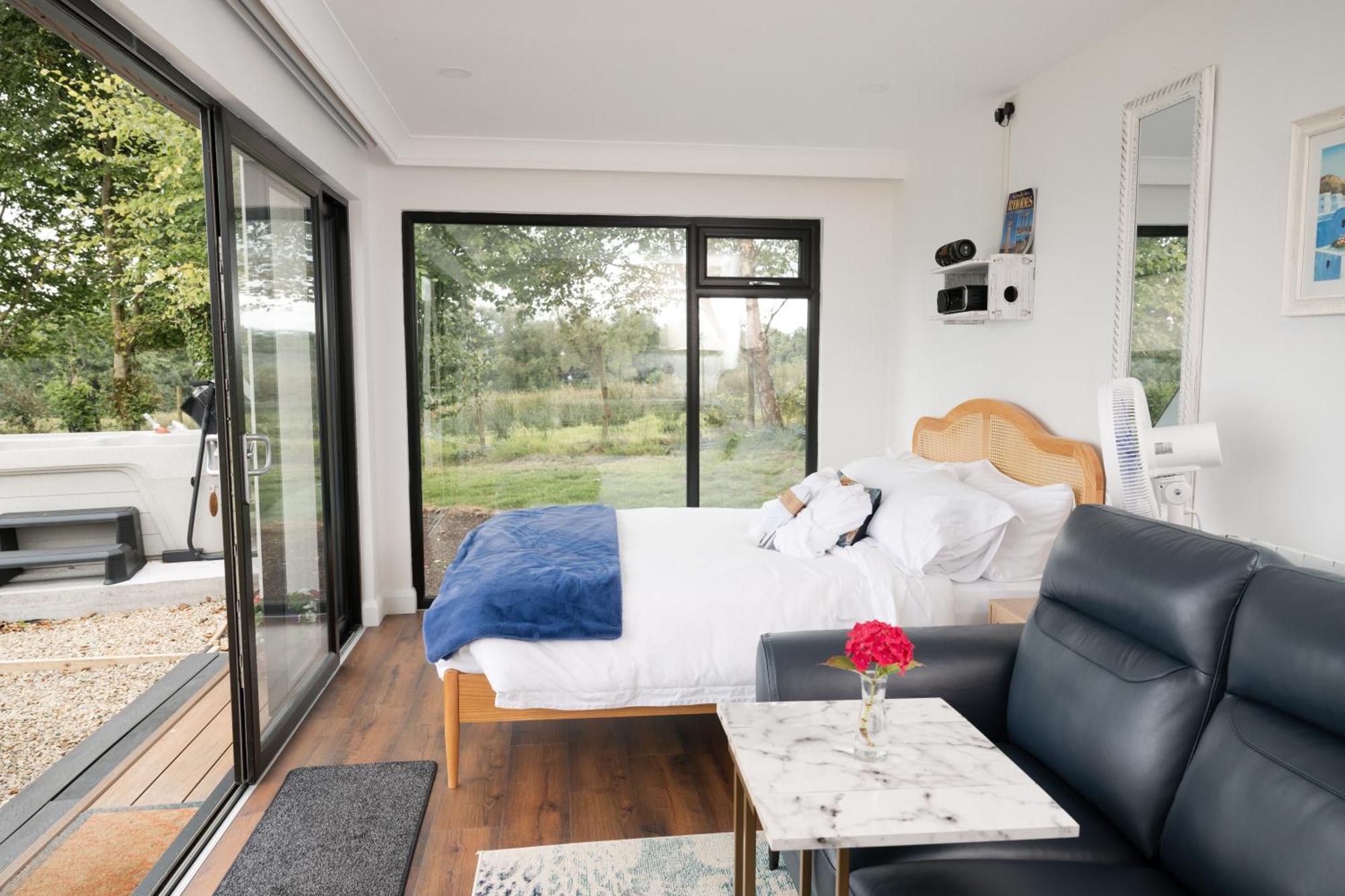 Lakescape - Waterfront Self- Catering Cabins Enniskillen Esterno foto