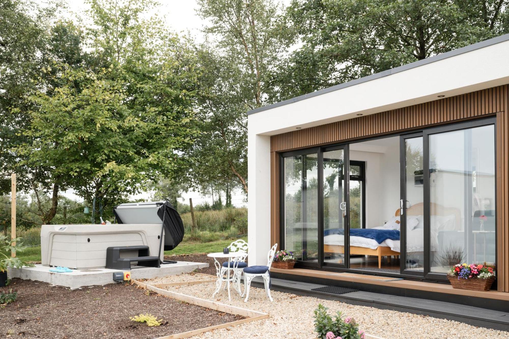 Lakescape - Waterfront Self- Catering Cabins Enniskillen Esterno foto