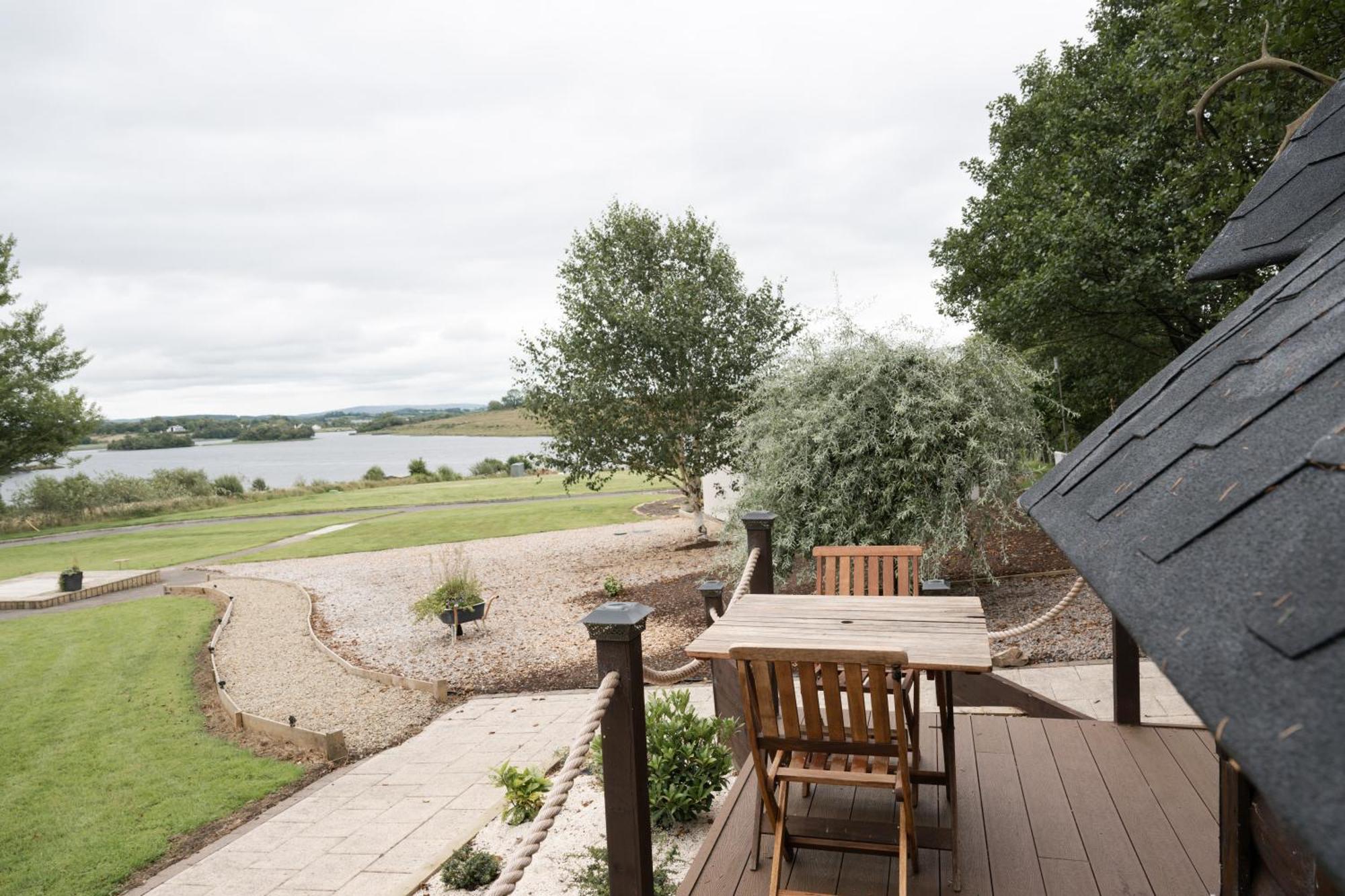 Lakescape - Waterfront Self- Catering Cabins Enniskillen Esterno foto
