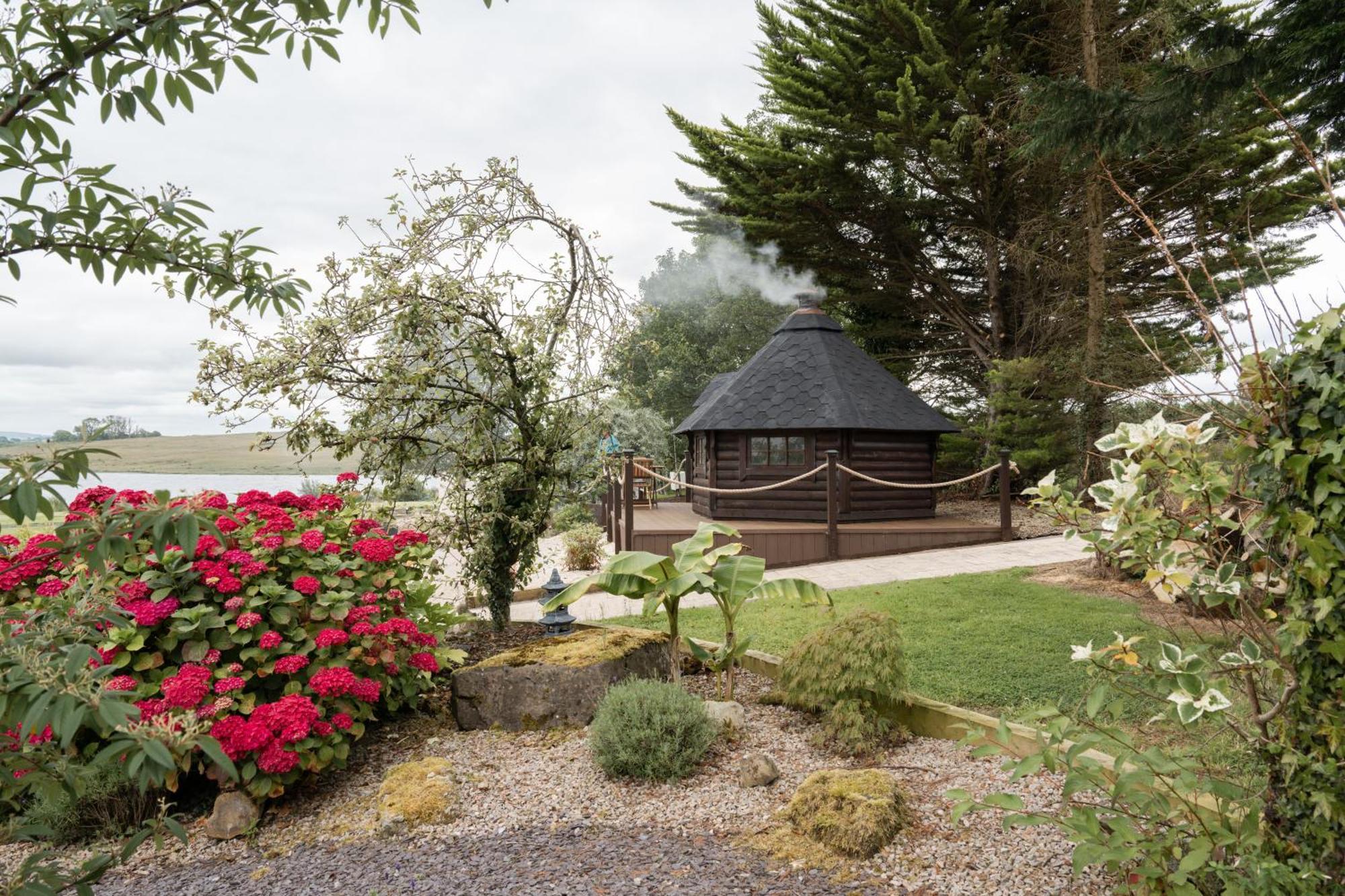 Lakescape - Waterfront Self- Catering Cabins Enniskillen Esterno foto